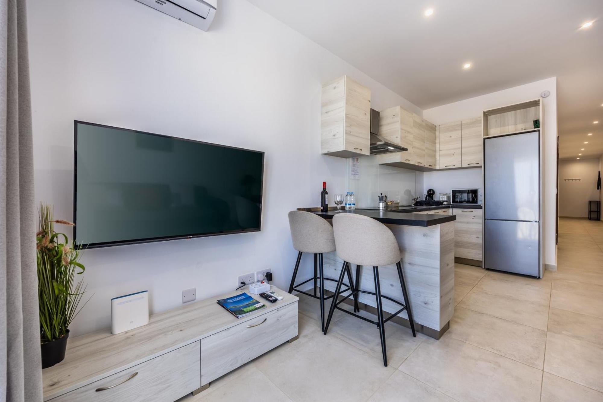 Ta Cetta Apartment 5 Min Walk From St Julians San Ġwann Esterno foto